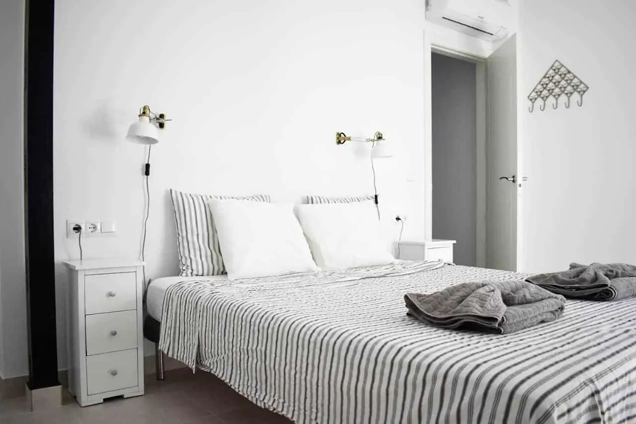 New Townhouse In The Heart Of Nerja With Jacuzziヴィラ 別荘